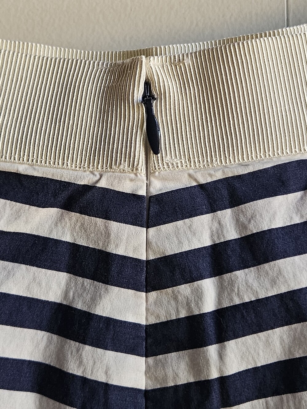 Loft High-Waisted A-Line Pleated Skirt in Women's 8 - Picture 10 of 14